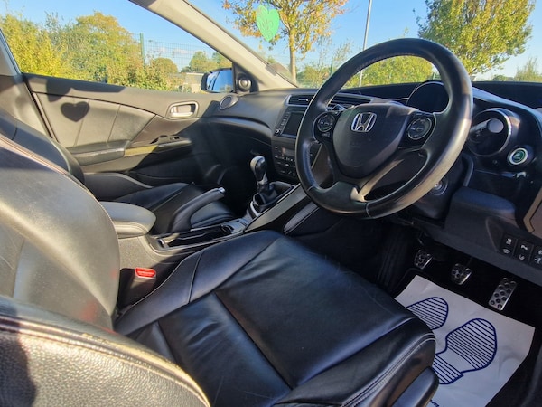 Used Honda Civic 2014 for sale - 76206142: Photo 16