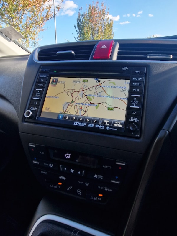 Used Honda Civic 2014 for sale - 76206142: Photo 22