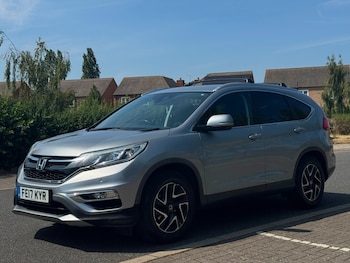 Used Honda CR-V 2017 for sale - 79232077: Photo
