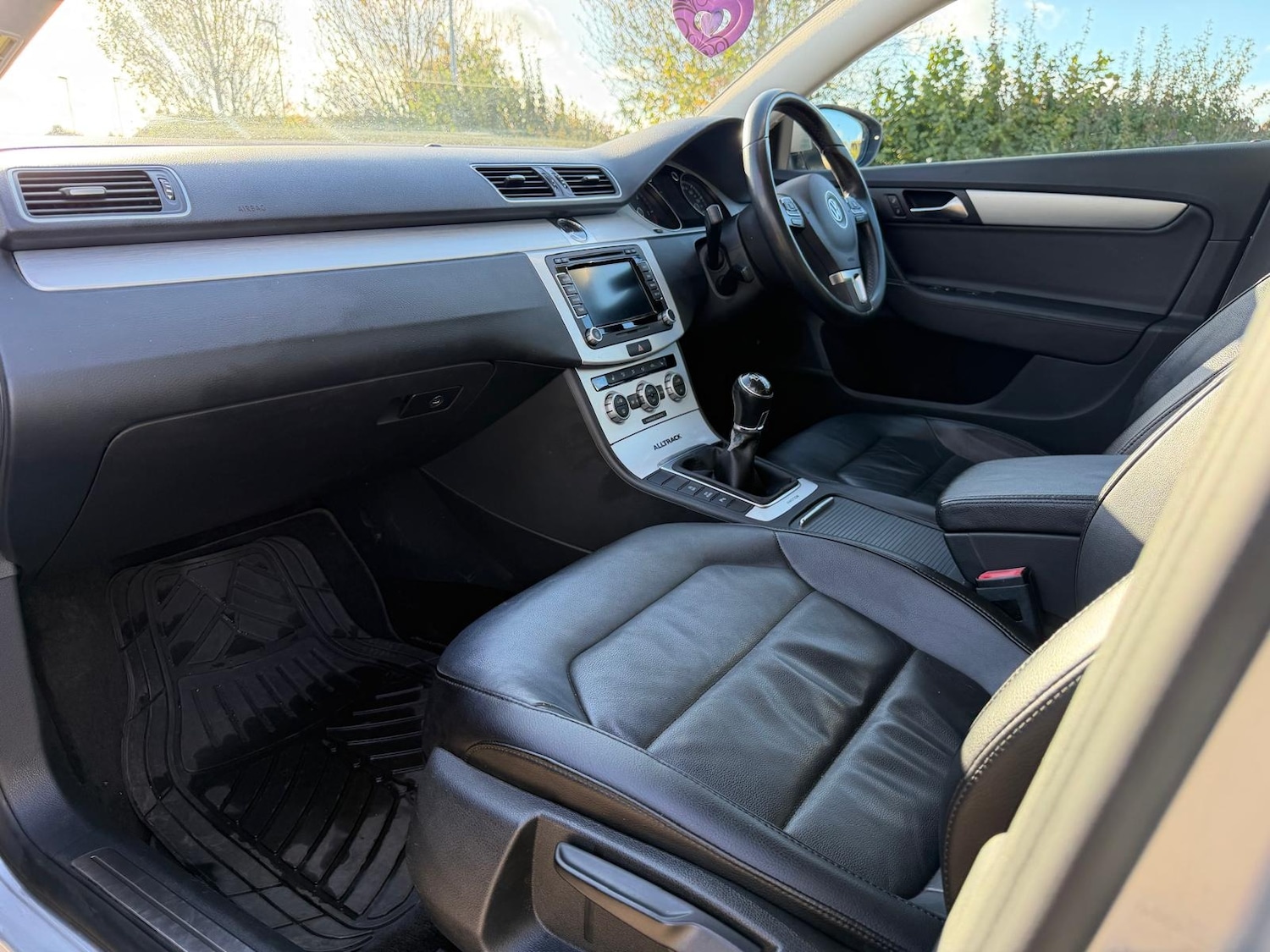 Used Volkswagen Passat 2013 for sale - 76445941: Photo 13