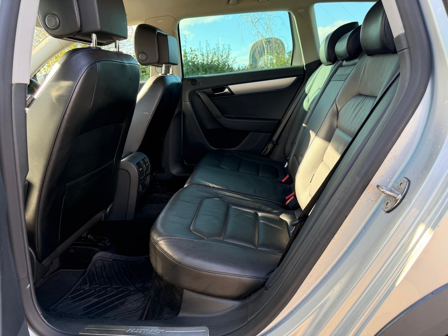 Used Volkswagen Passat 2013 for sale - 76445941: Photo 15