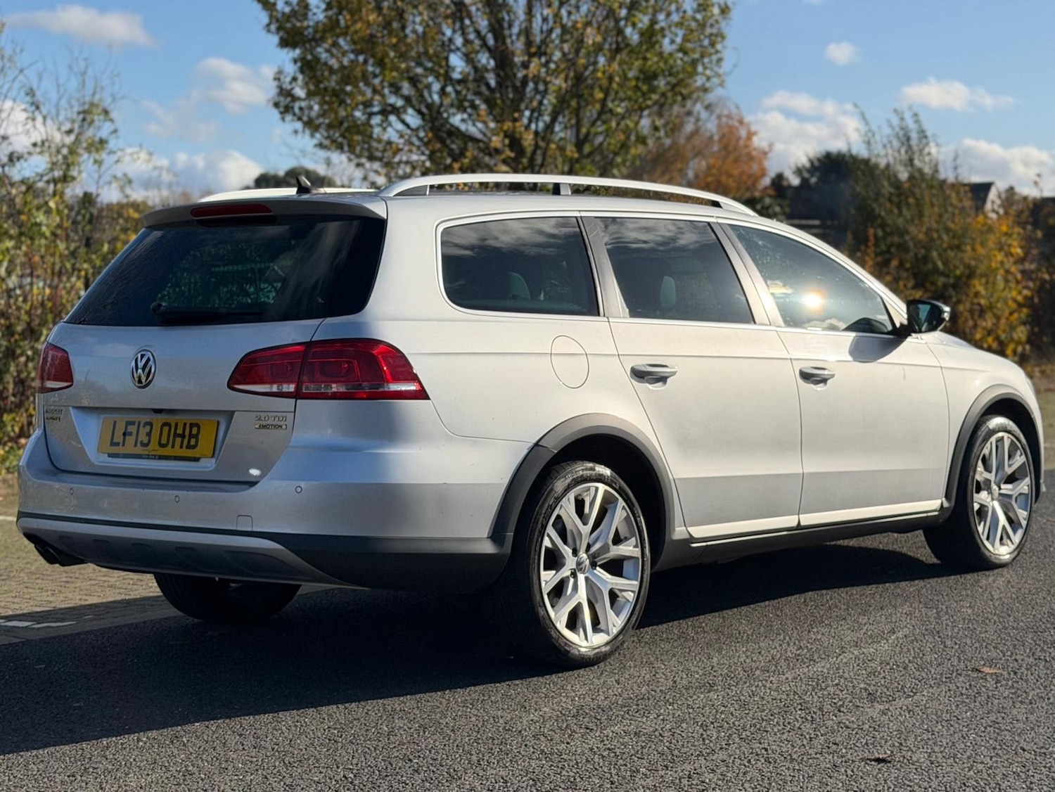 Used Volkswagen Passat 2013 for sale - 76445941: Photo 4