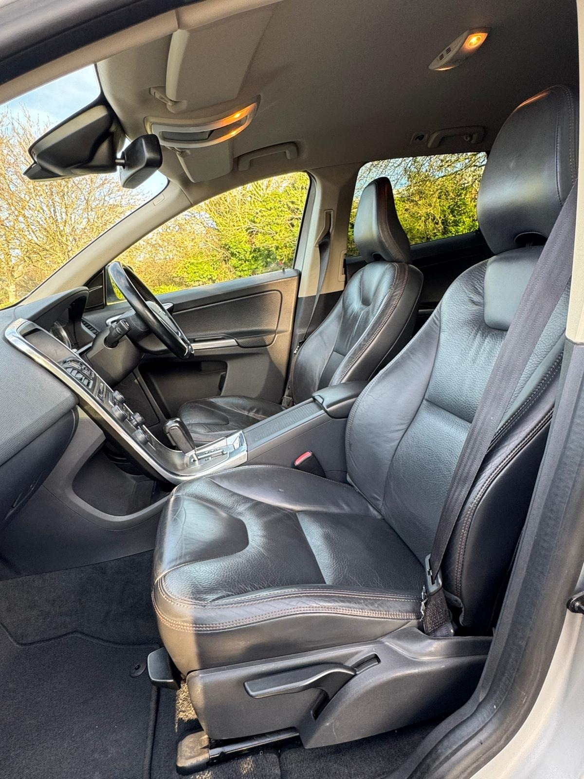 Used Volvo XC60 2012 for sale - 77379284: Photo 17