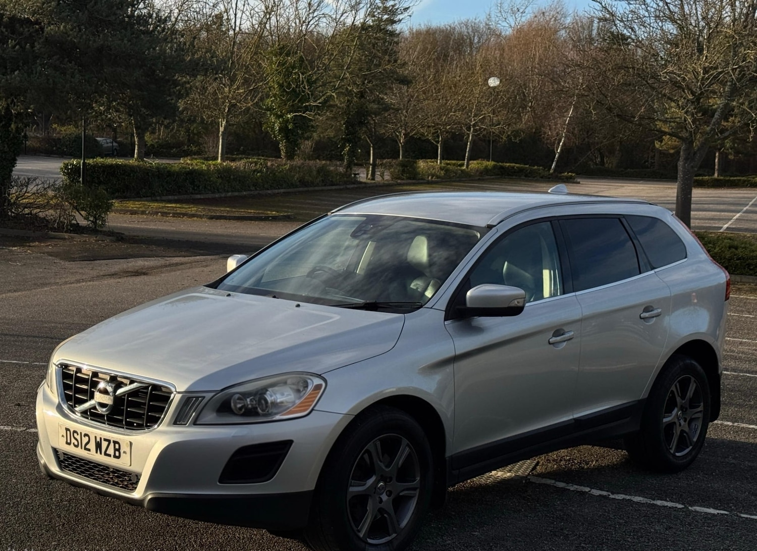 Used Volvo XC60 2012 for sale - 77379284: Photo 2