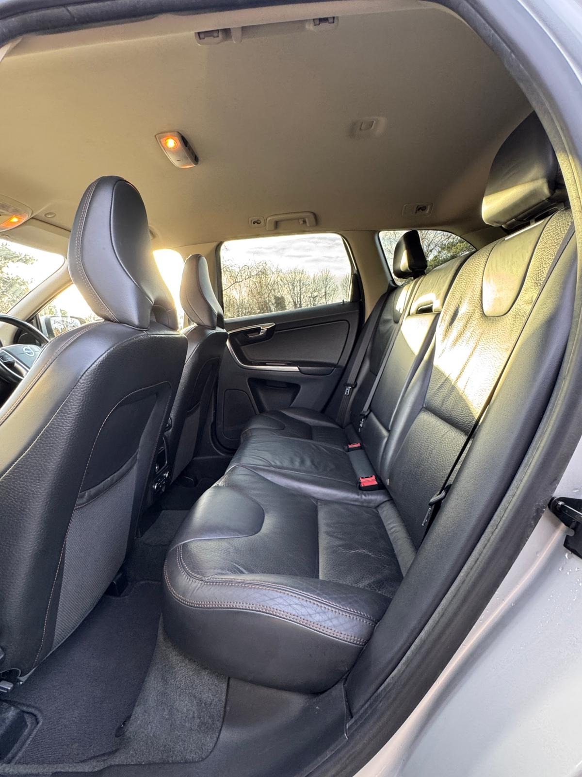 Used Volvo XC60 2012 for sale - 77379284: Photo 23