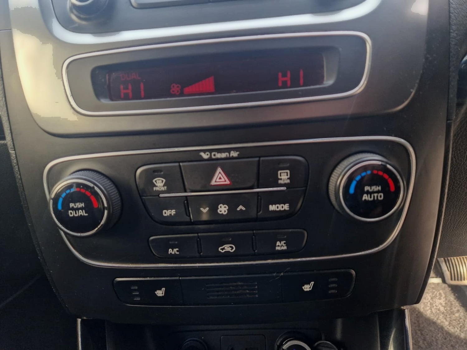 Used Kia Sorento 2014 for sale - 76834656: Photo 28