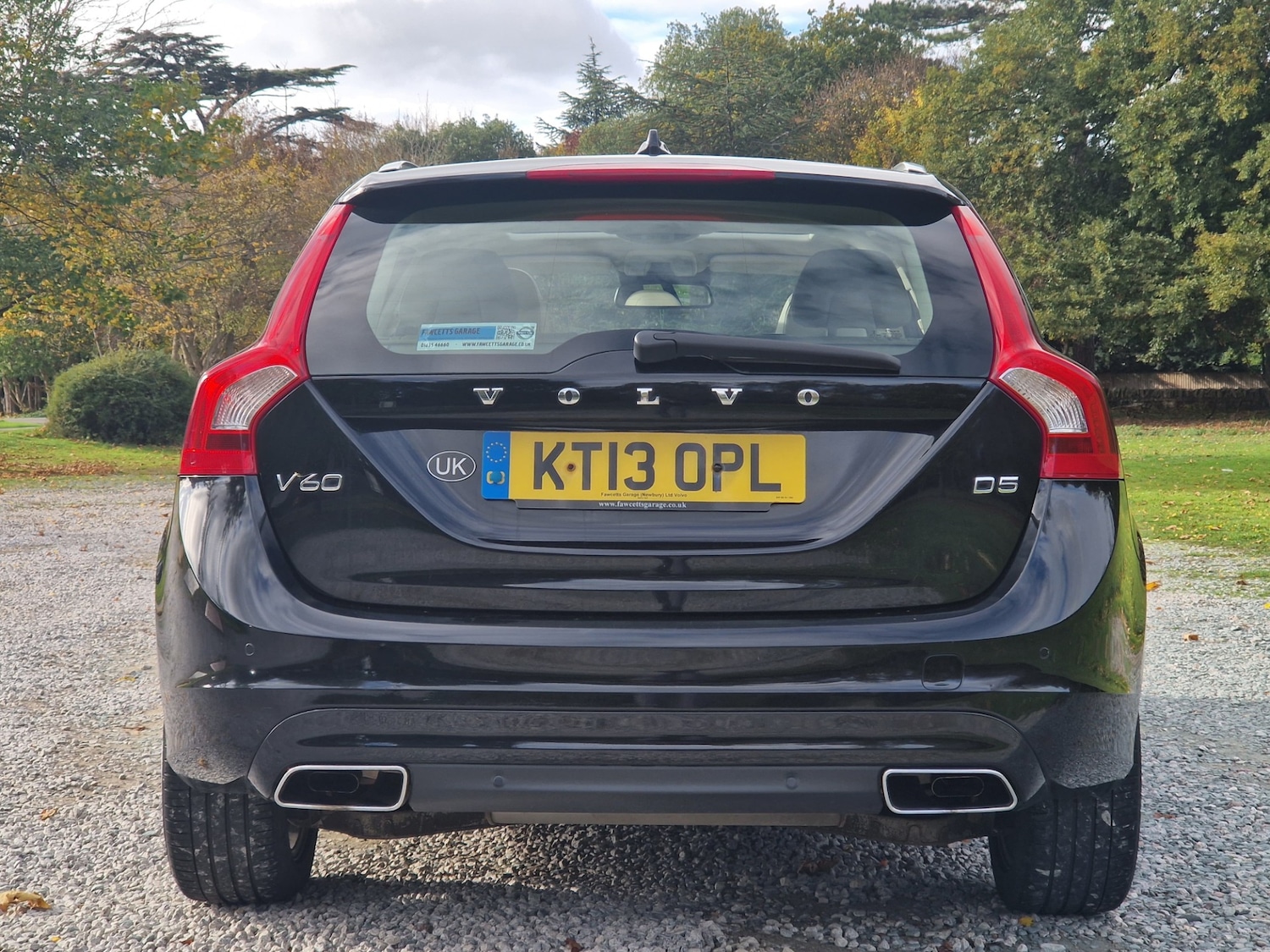 Used Volvo V60 2013 for sale - 76362979: Photo 15