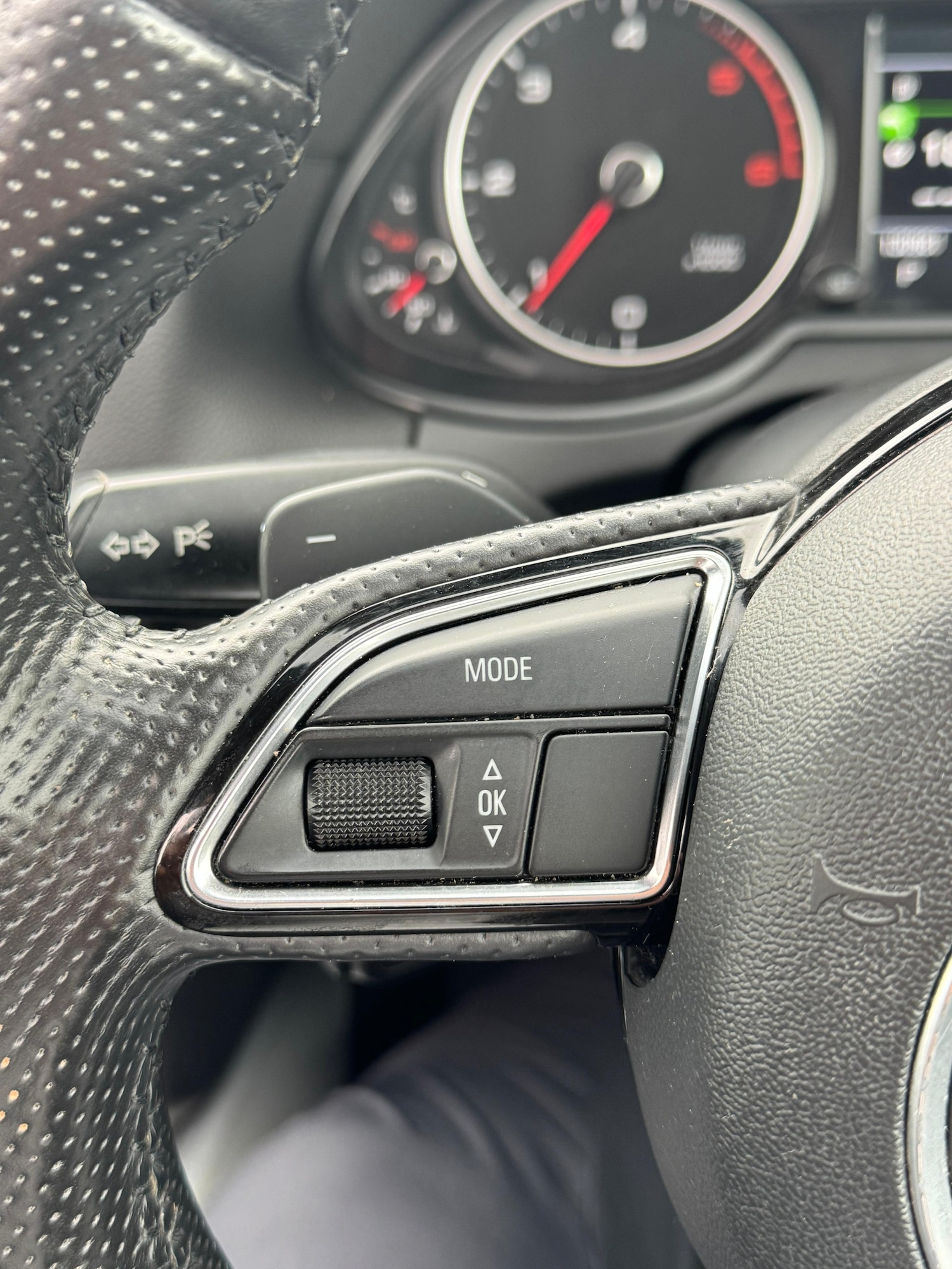 Used Audi Q5 2015 for sale - 78011366: Photo 34