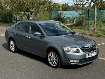 Used Skoda Octavia 2013 for sale - 76205579: Photo