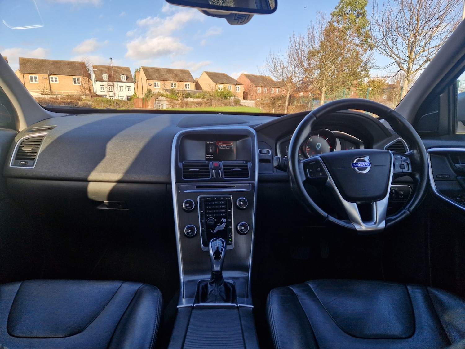 Used Volvo XC60 2014 for sale - 76741610: Photo 19