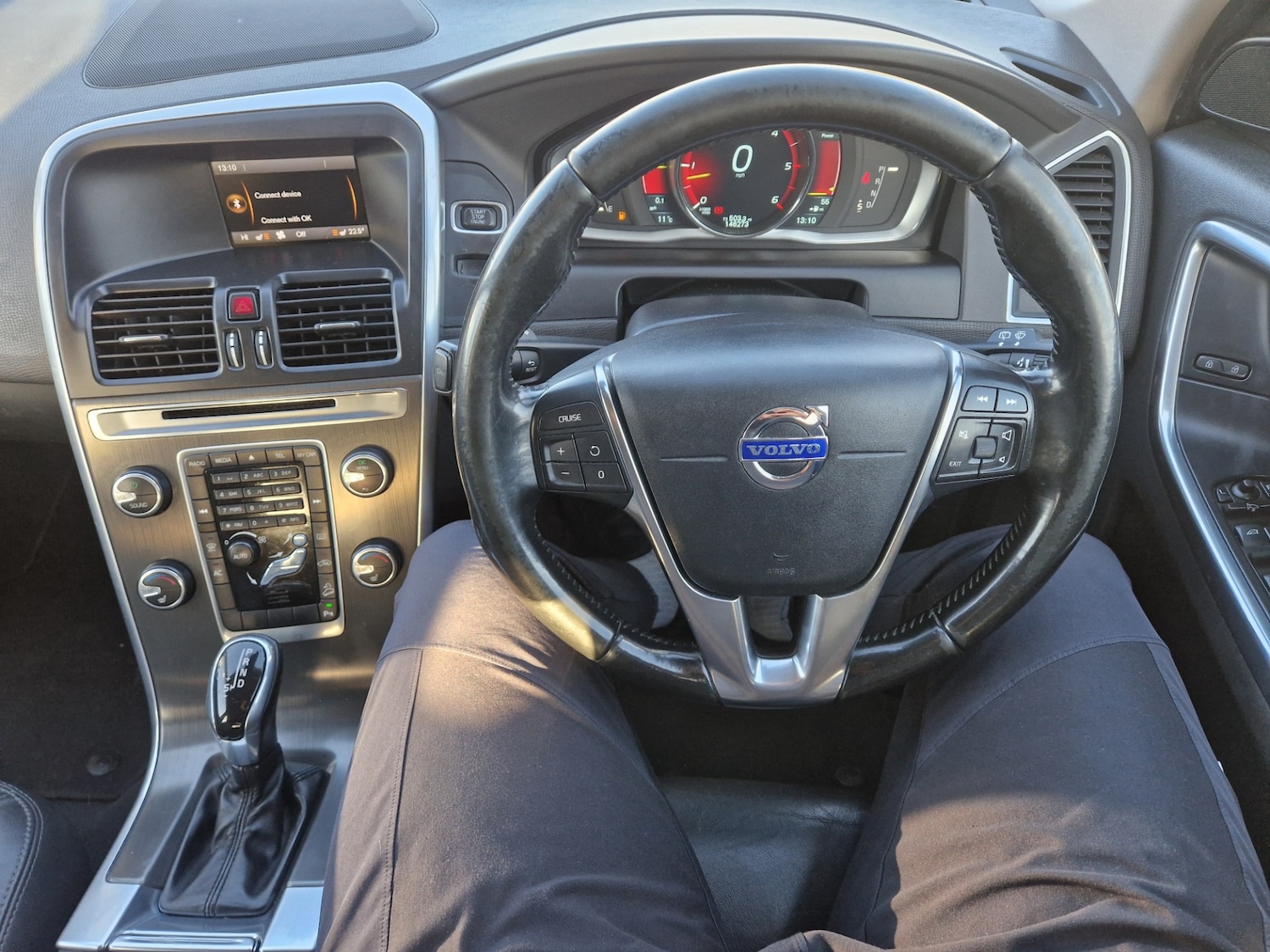 Used Volvo XC60 2014 for sale - 76741610: Photo 30