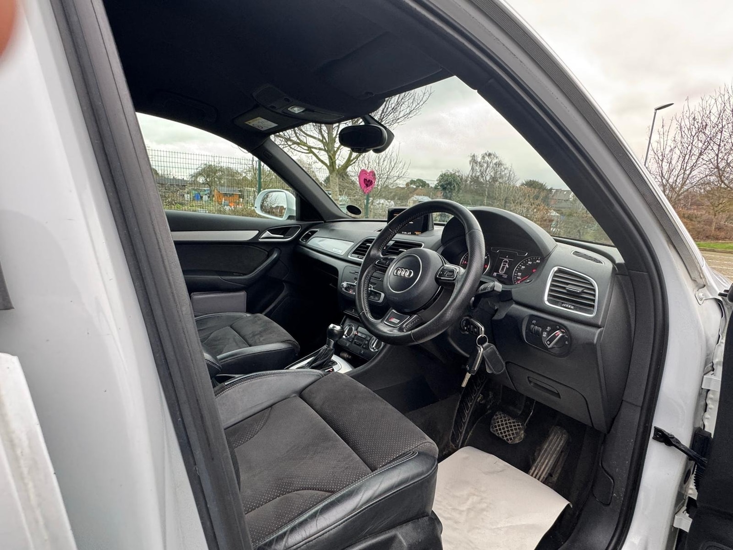 Used Audi Q3 2015 for sale - 77532464: Photo 21