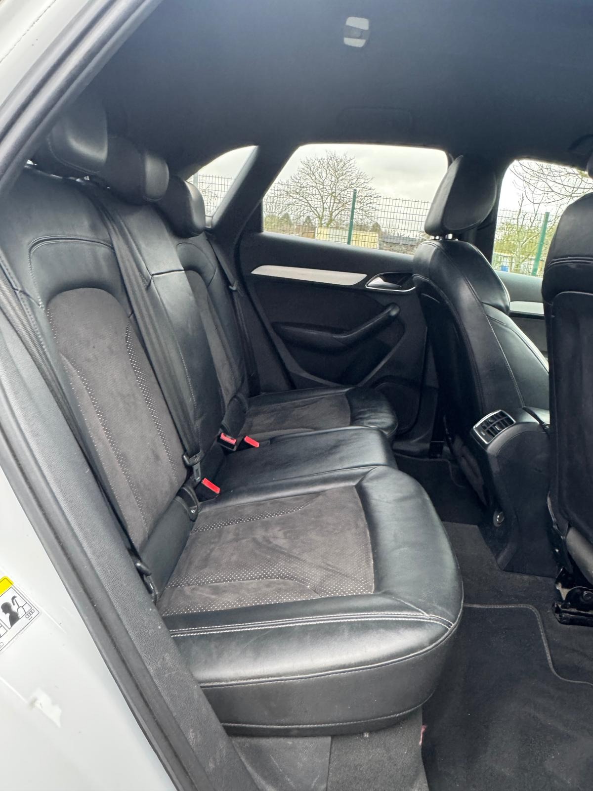 Used Audi Q3 2015 for sale - 77532464: Photo 24