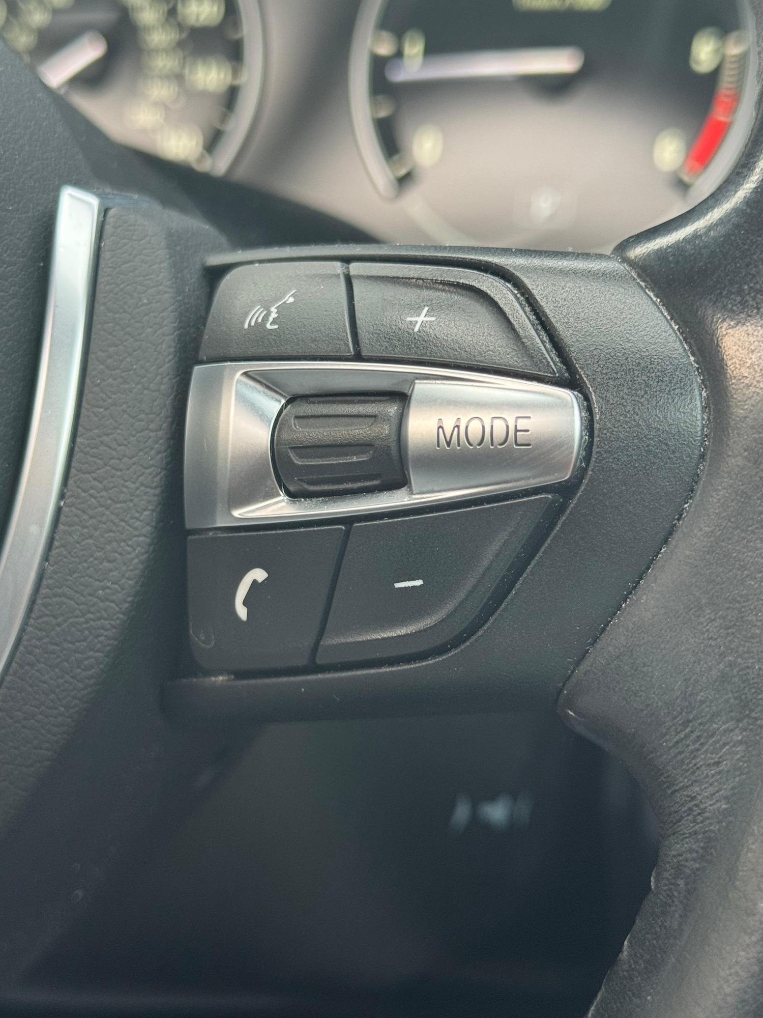 Used BMW 5 Series 2015 for sale - 77982047: Photo 37