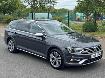 Used Volkswagen Passat 2016 for sale - 78556263: Photo