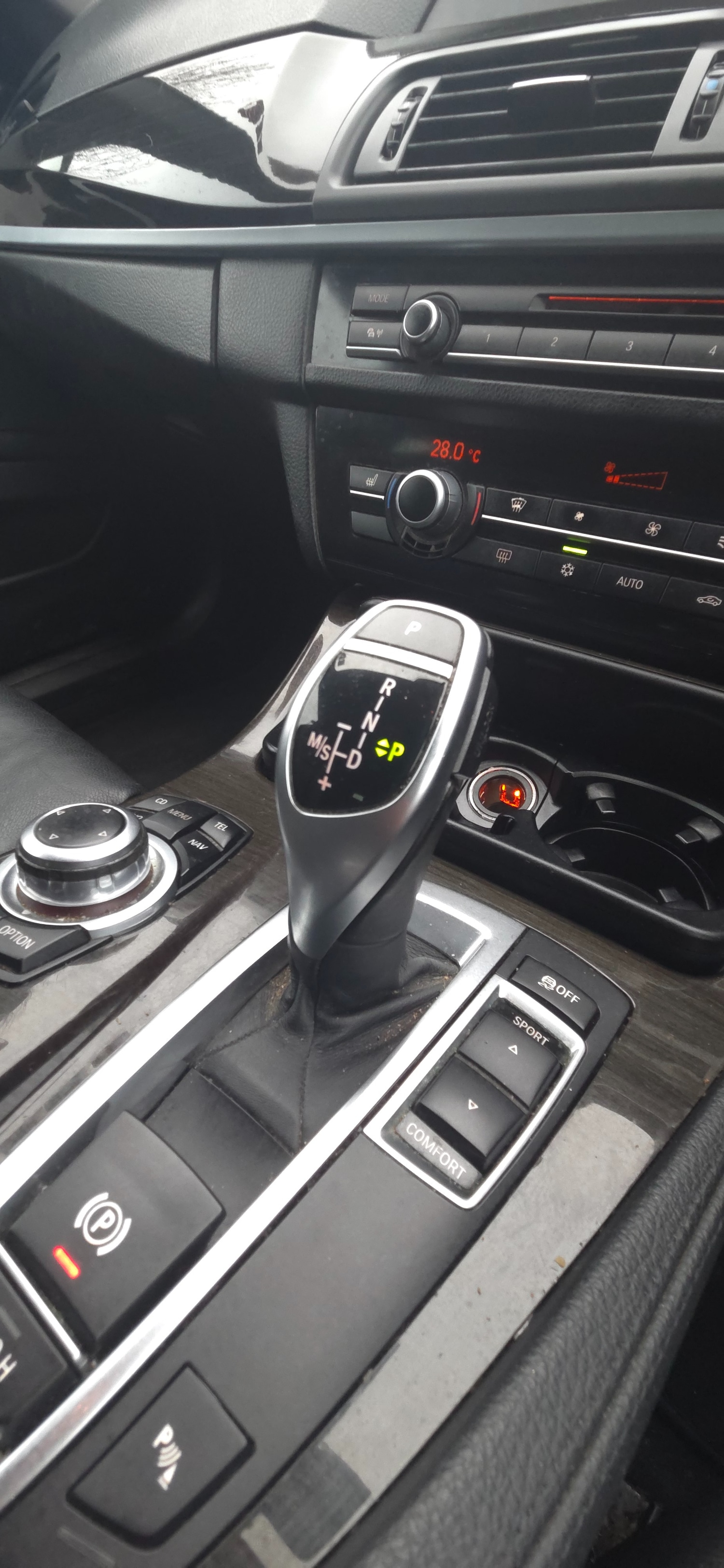 Used BMW 5 Series 2012 for sale - 77285878: Photo 25