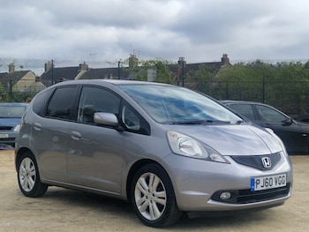 Used Honda Jazz 2011 for sale - 76205742: Photo