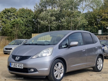 Used Honda Jazz 2011 for sale - 76205742: Photo