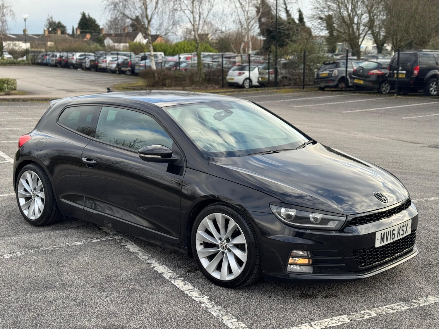 Used Volkswagen Scirocco 2016 for sale - 77704082: Photo 4