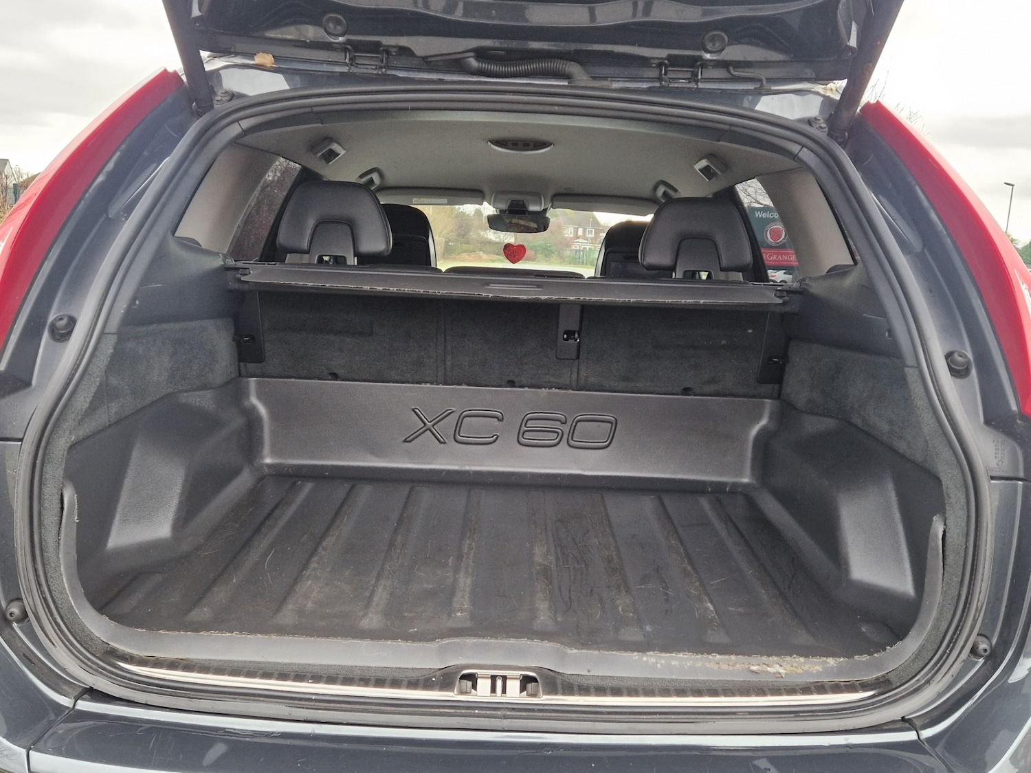 Used Volvo XC60 2014 for sale - 76616095: Photo 11