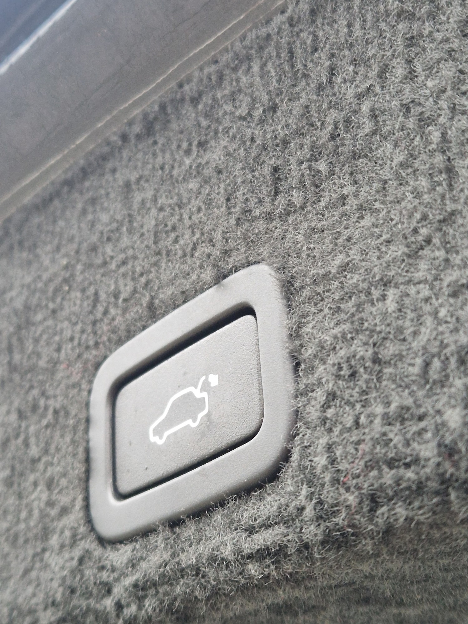 Used Volvo XC60 2014 for sale - 76616095: Photo 12