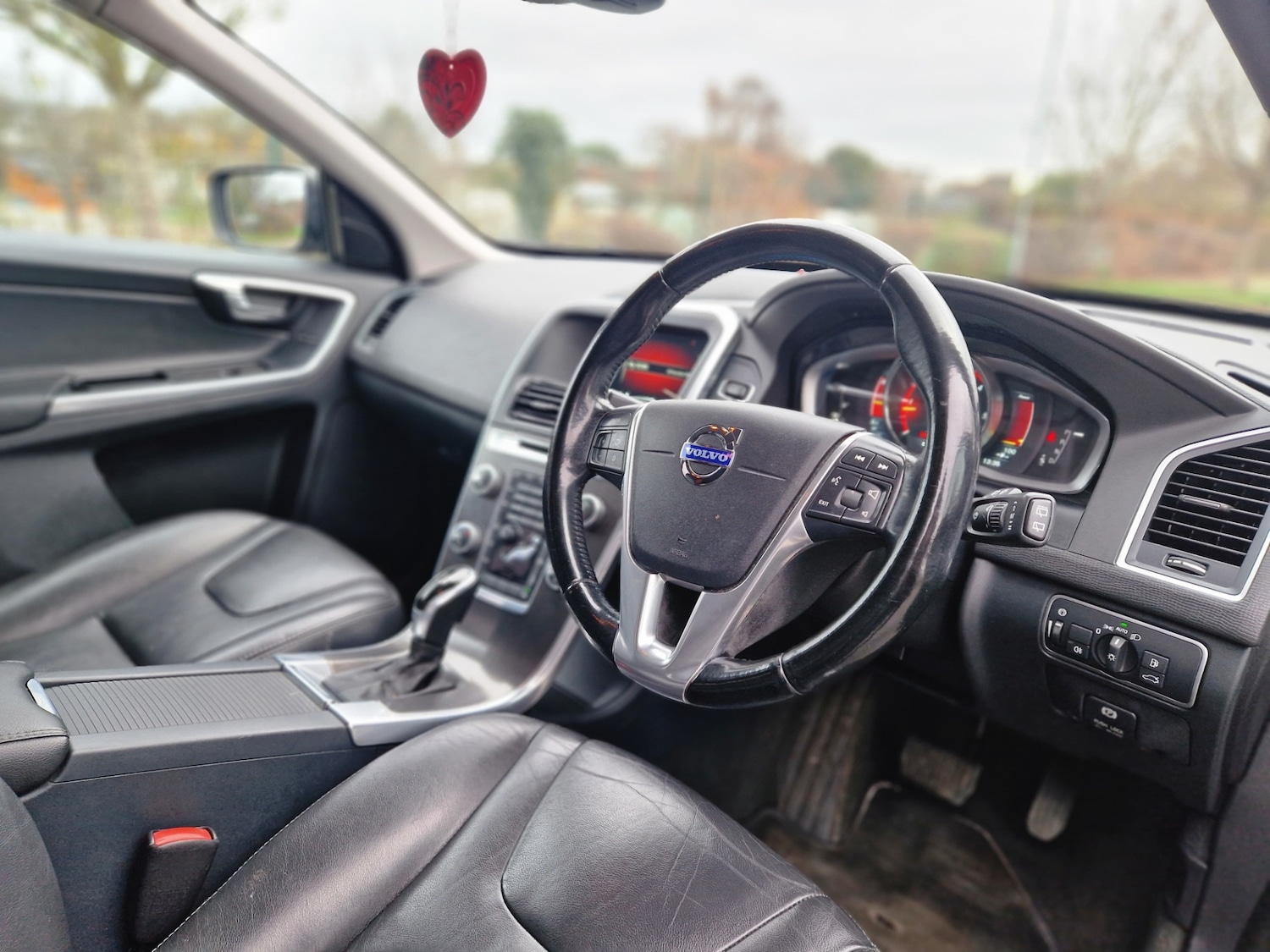 Used Volvo XC60 2014 for sale - 76616095: Photo 20