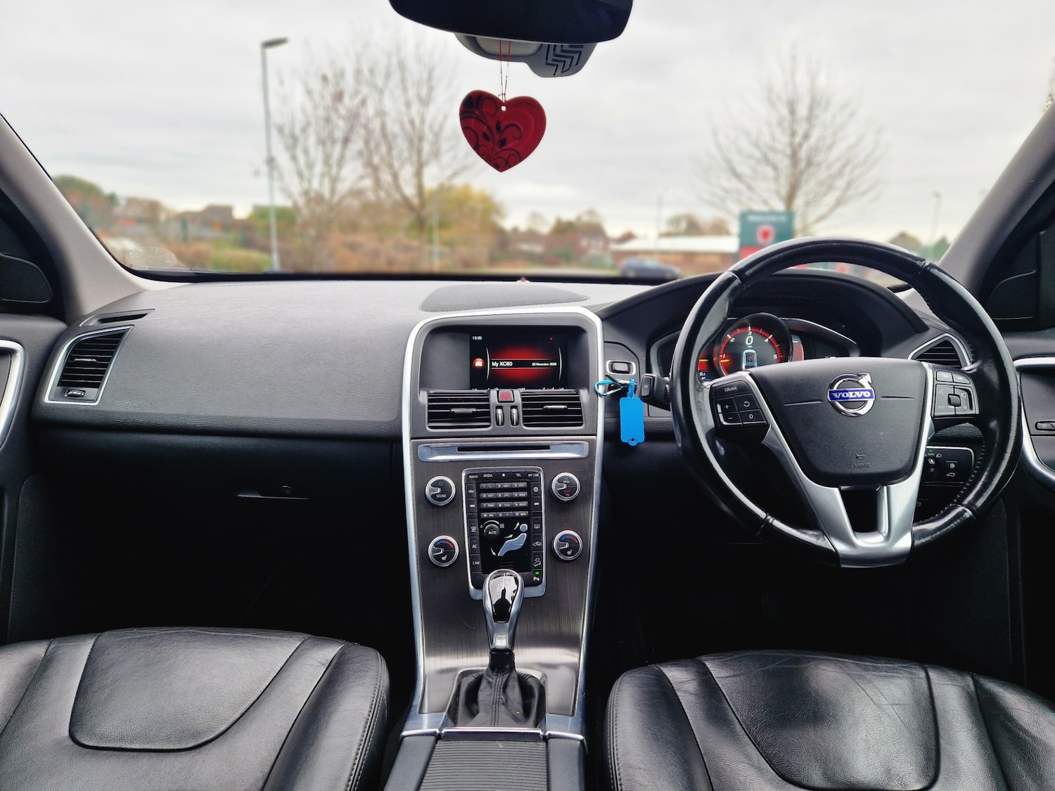 Used Volvo XC60 2014 for sale - 76616095: Photo 23