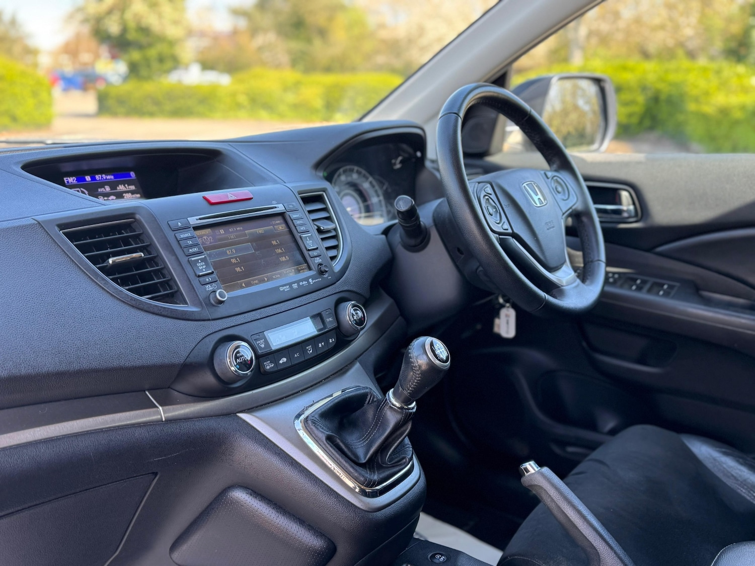 Used Honda CR-V 2015 for sale - 78145015: Photo 28