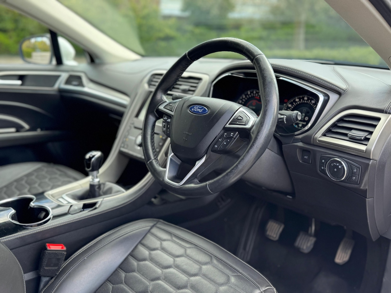 Used Ford Mondeo 2018 for sale - 78108068: Photo 32