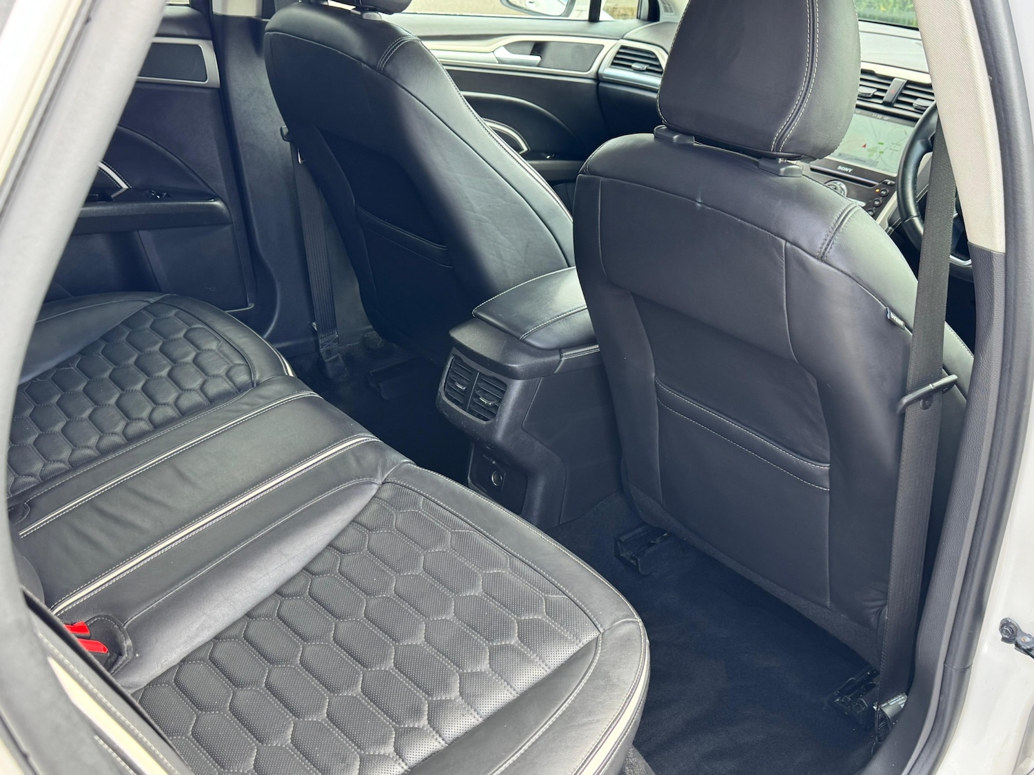 Used Ford Mondeo 2018 for sale - 78108068: Photo 37