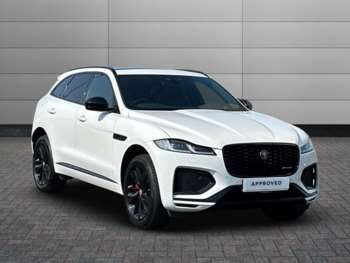 2022 - 2.0 D200 R-Dynamic Black 5dr Automatic