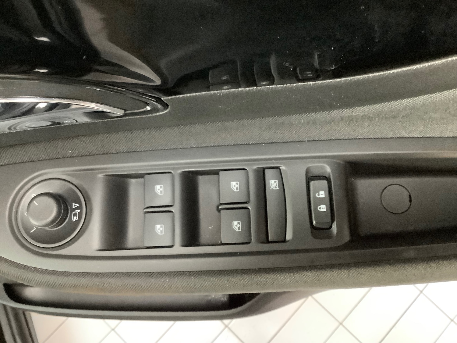 Used Vauxhall Mokka X 2019 for sale - 76273430: Photo 11