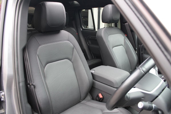 Used Land Rover Defender 110 2023 for sale - 76166395: Photo 36