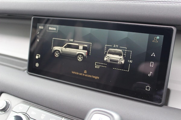 Used Land Rover Defender 110 2023 for sale - 76166395: Photo 48