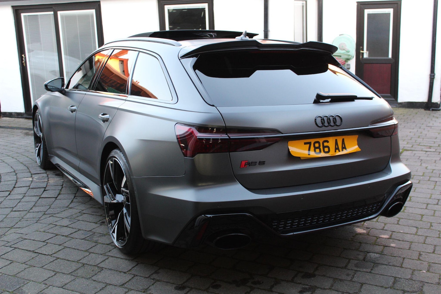 Used Audi RS6 Avant for sale - 76633975: Photo 3