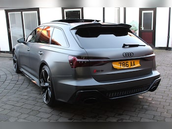 Used Audi RS6 Avant 2022 for sale - 76633975: Photo