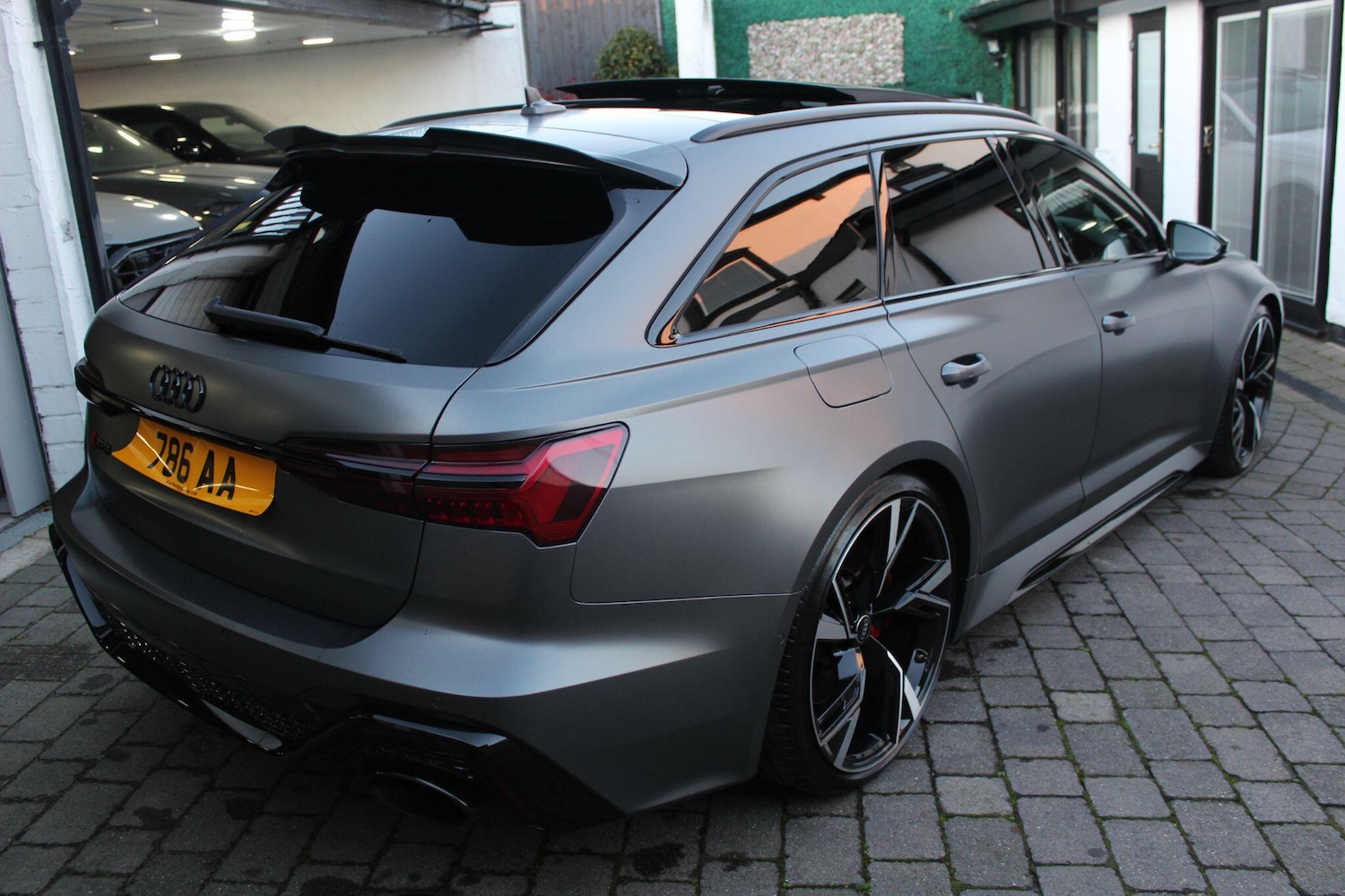 Used Audi RS6 Avant for sale - 76633975: Photo 5
