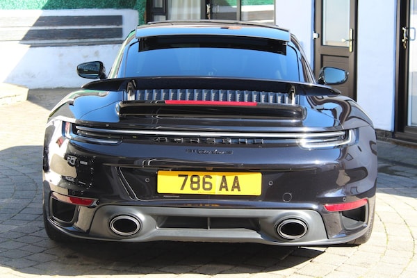 Used Porsche 911 2023 for sale - 76072377: Photo 3