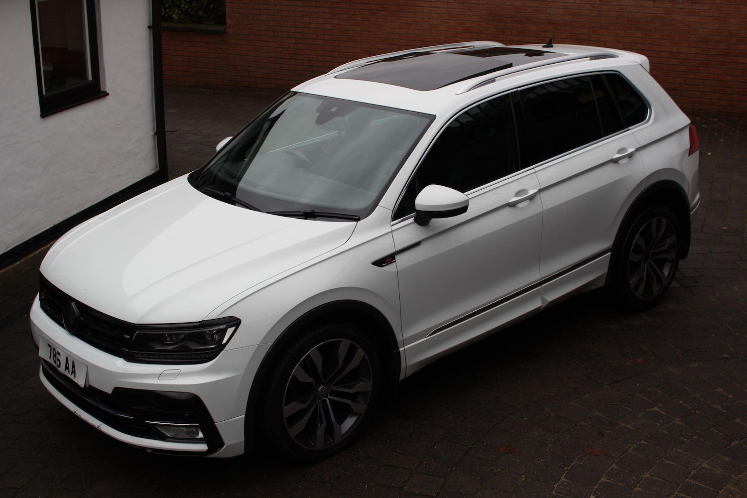 Used Volkswagen Tiguan 2016 for sale - 76573102: Photo 11