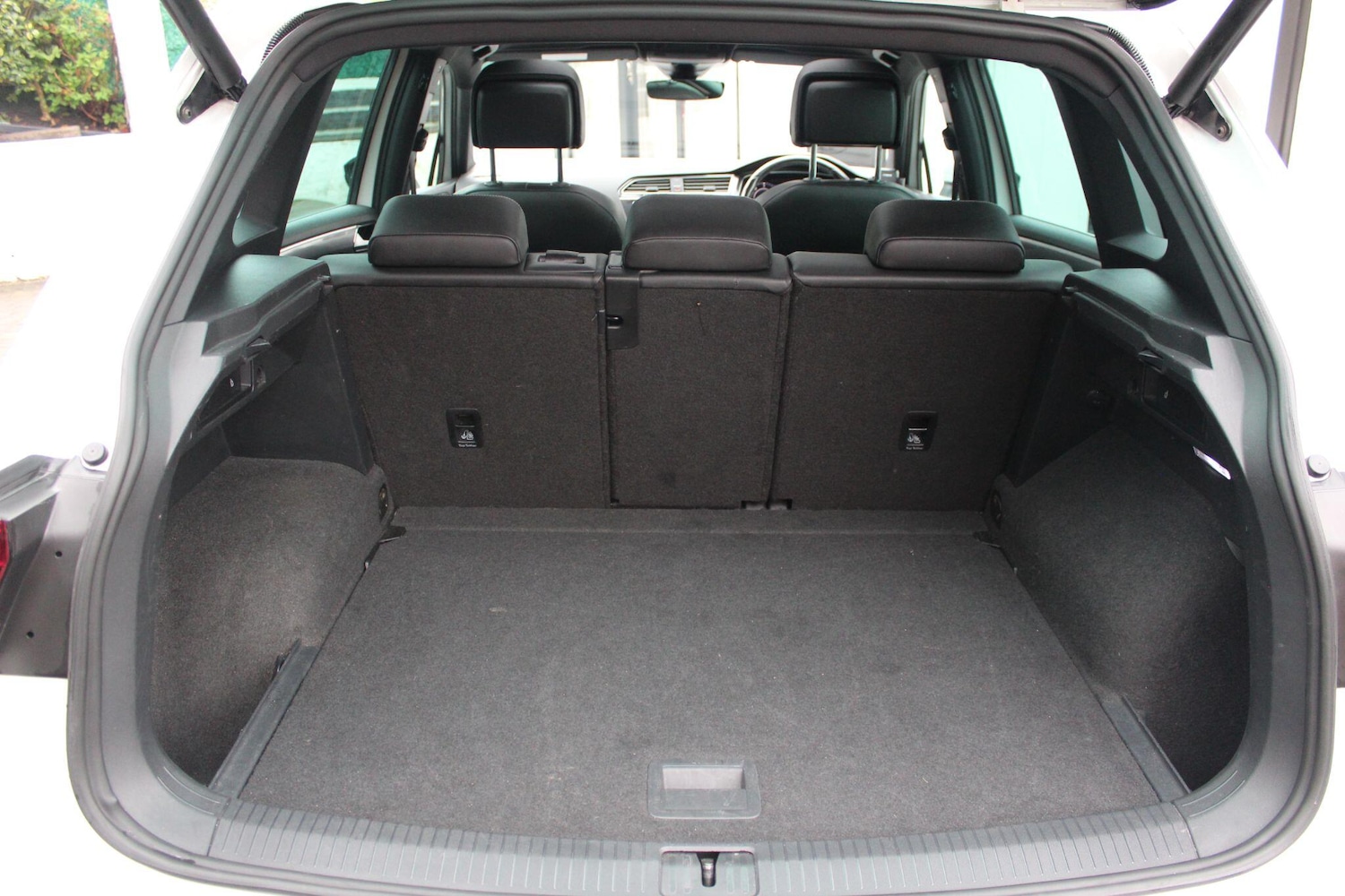 Used Volkswagen Tiguan 2016 for sale - 76573102: Photo 23