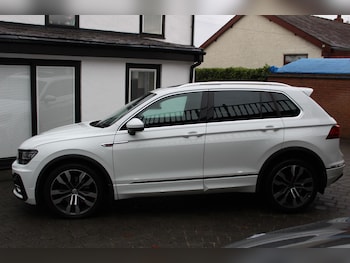 Used Volkswagen Tiguan 2016 for sale - 76573102: Photo