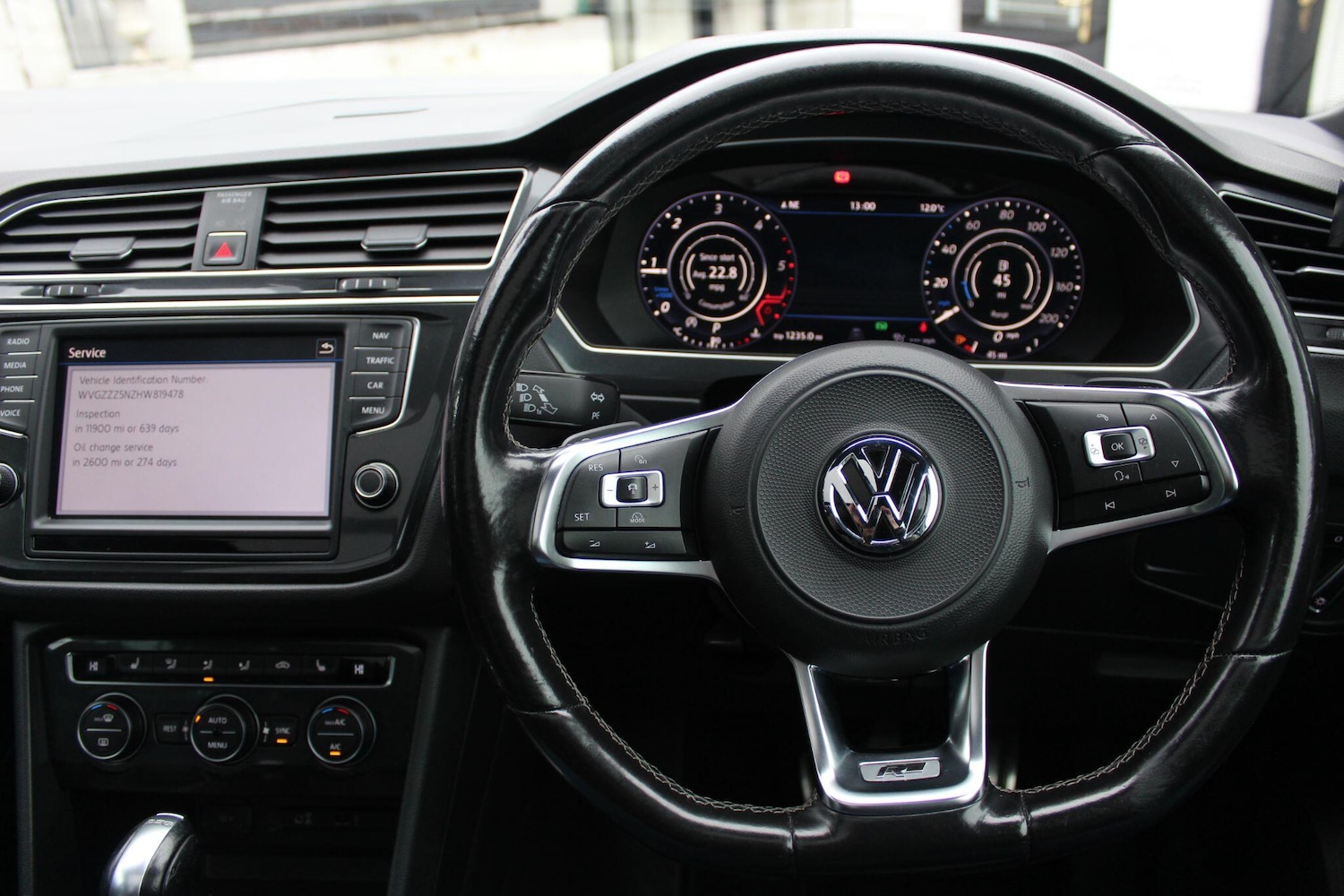 Used Volkswagen Tiguan 2016 for sale - 76573102: Photo 33