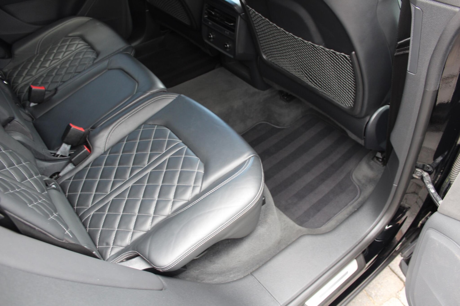 Used Audi Q8 2020 for sale - 76485452: Photo 31