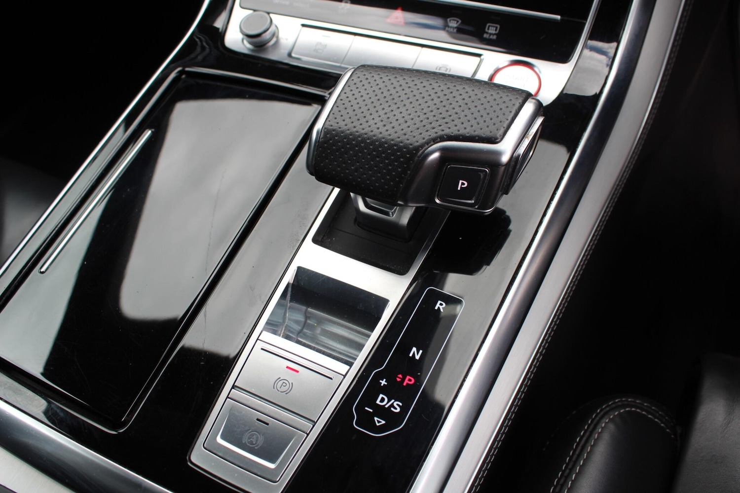 Used Audi Q8 2020 for sale - 76485452: Photo 34