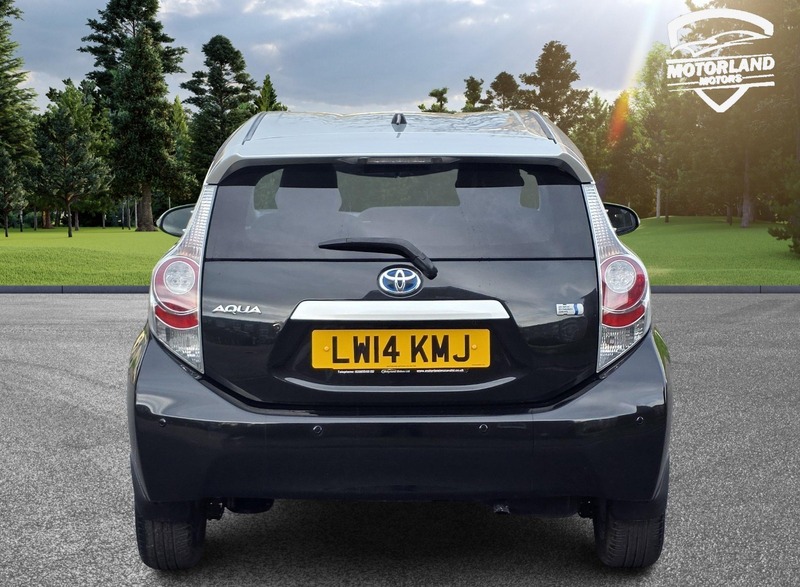 Used Toyota Yaris 2014 for sale - 77632310: Photo 8