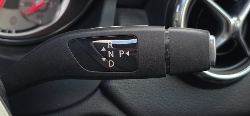 Used Mercedes-Benz GLA 2014 for sale - 76313339: Photo 32