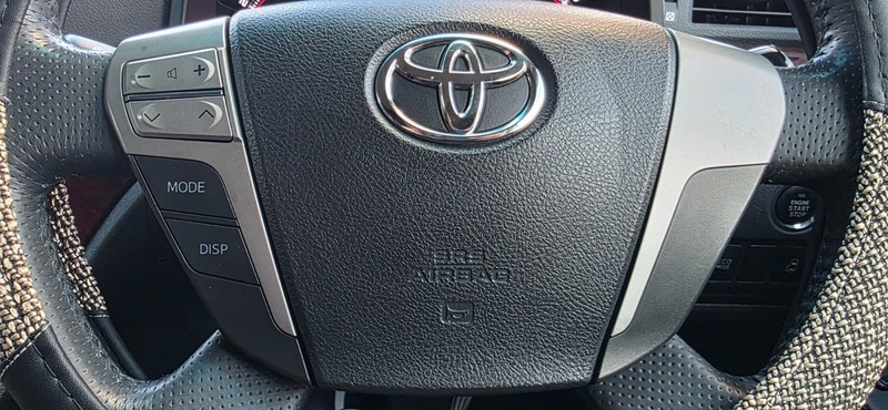 Used Toyota Vellfire 2012 for sale - 76605370: Photo 35