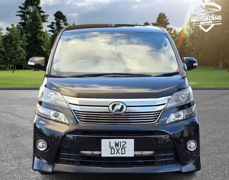 Used Toyota Vellfire 2012 for sale - 76605370: Photo 4