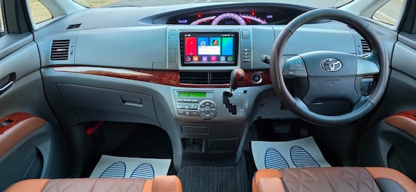 Used Toyota Estima 2010 for sale - 75171898: Photo 28