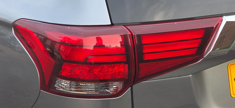 Used Mitsubishi Outlander 2015 for sale - 76224161: Photo 12